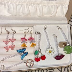 Custom handmade earrings/keychains